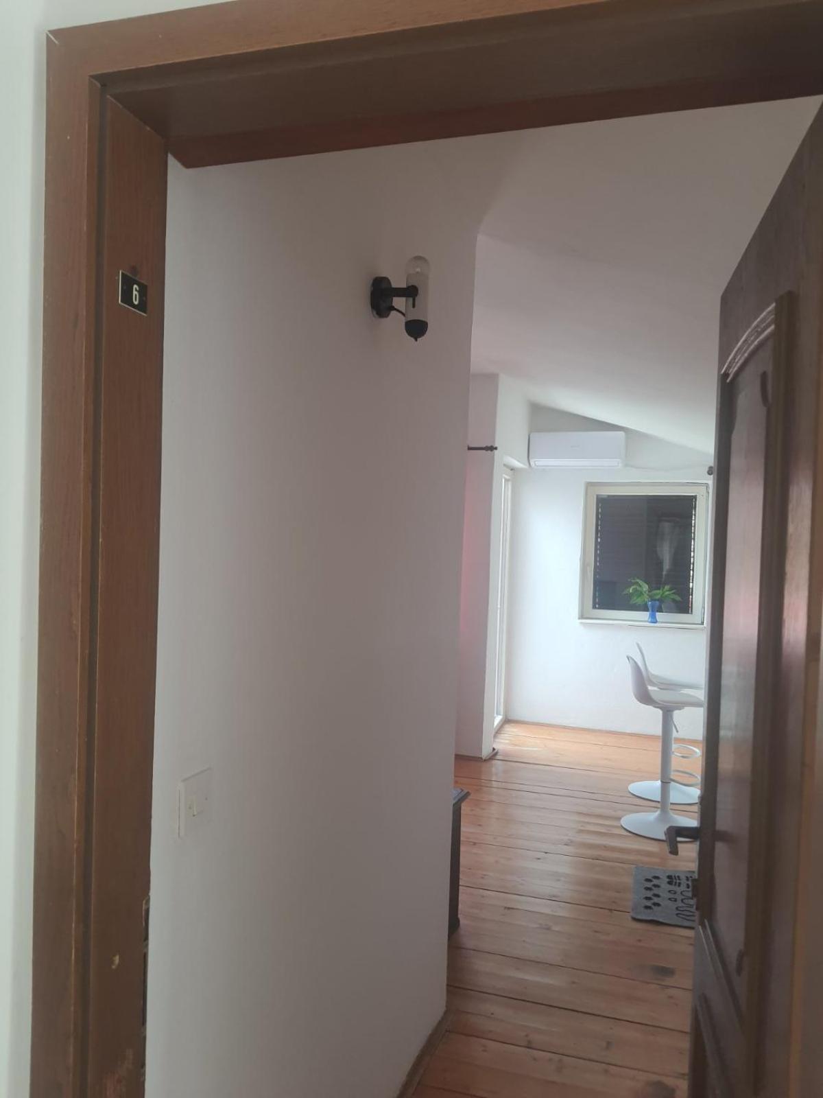 Apartments Andjus Sveti Stefan Ngoại thất bức ảnh
