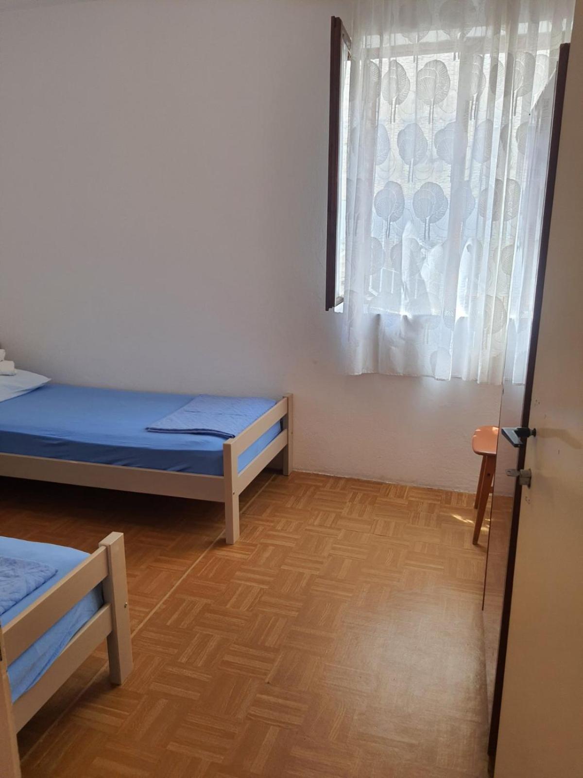 Apartments Andjus Sveti Stefan Ngoại thất bức ảnh